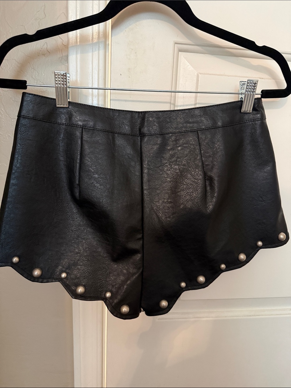 Black Faux Leather High-Waist Studded Scallop Hem Shorts - Picture 3 of 3